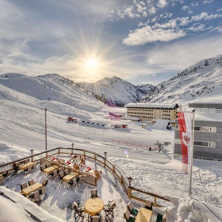 Hotel Arlberghoehe Санкт-Кристоф-ам-Арльберг Экстерьер фото