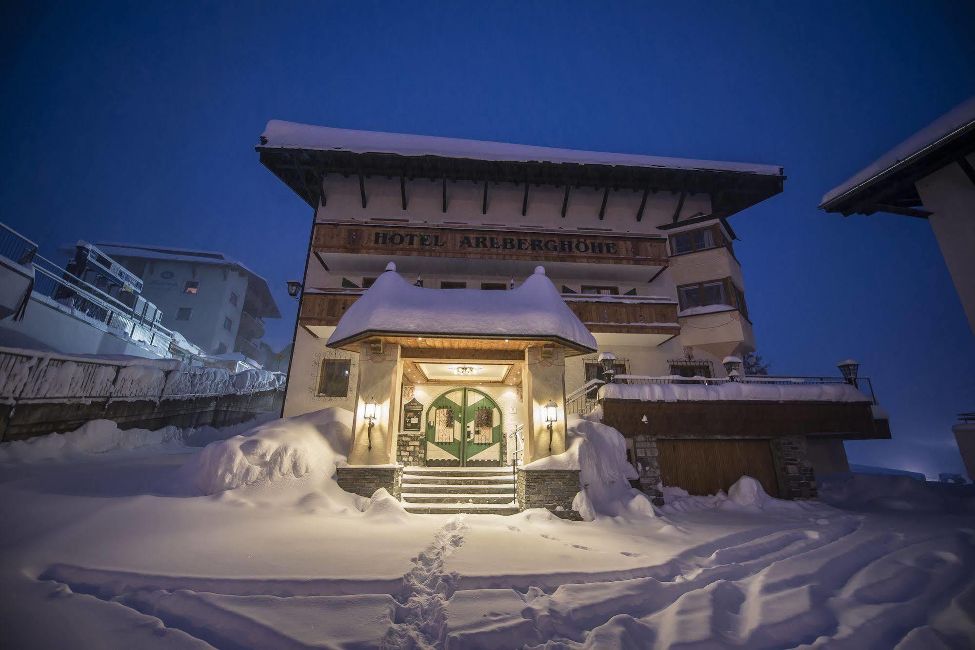 Hotel Arlberghoehe Санкт-Кристоф-ам-Арльберг Экстерьер фото