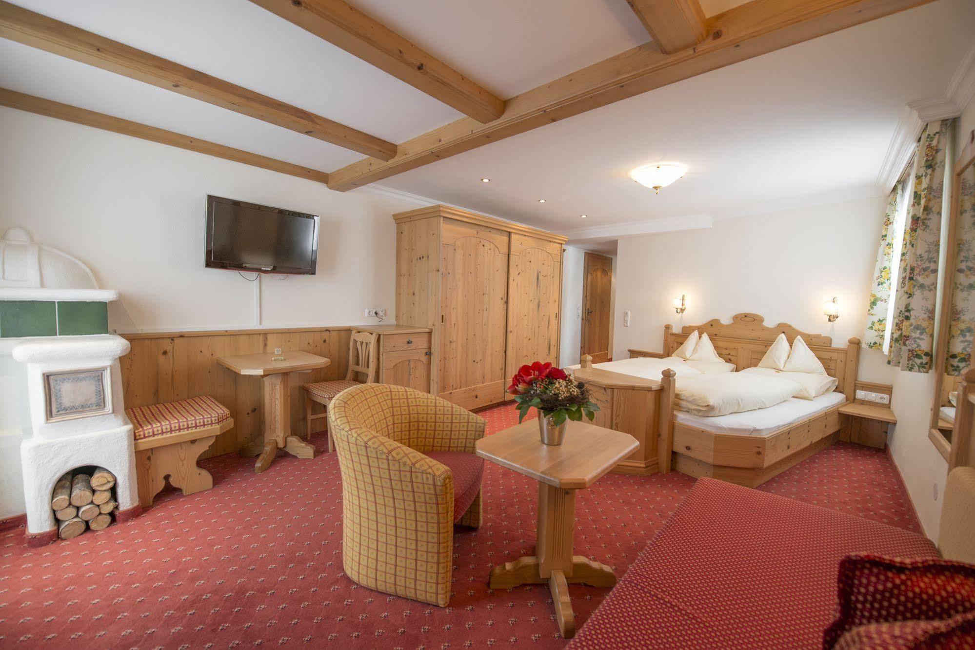 Hotel Arlberghoehe Санкт-Кристоф-ам-Арльберг Экстерьер фото